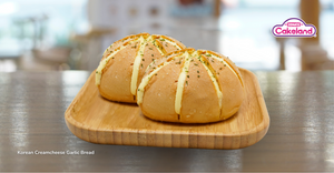 KOREAN CREAMCHEESE GARLIC BREAD